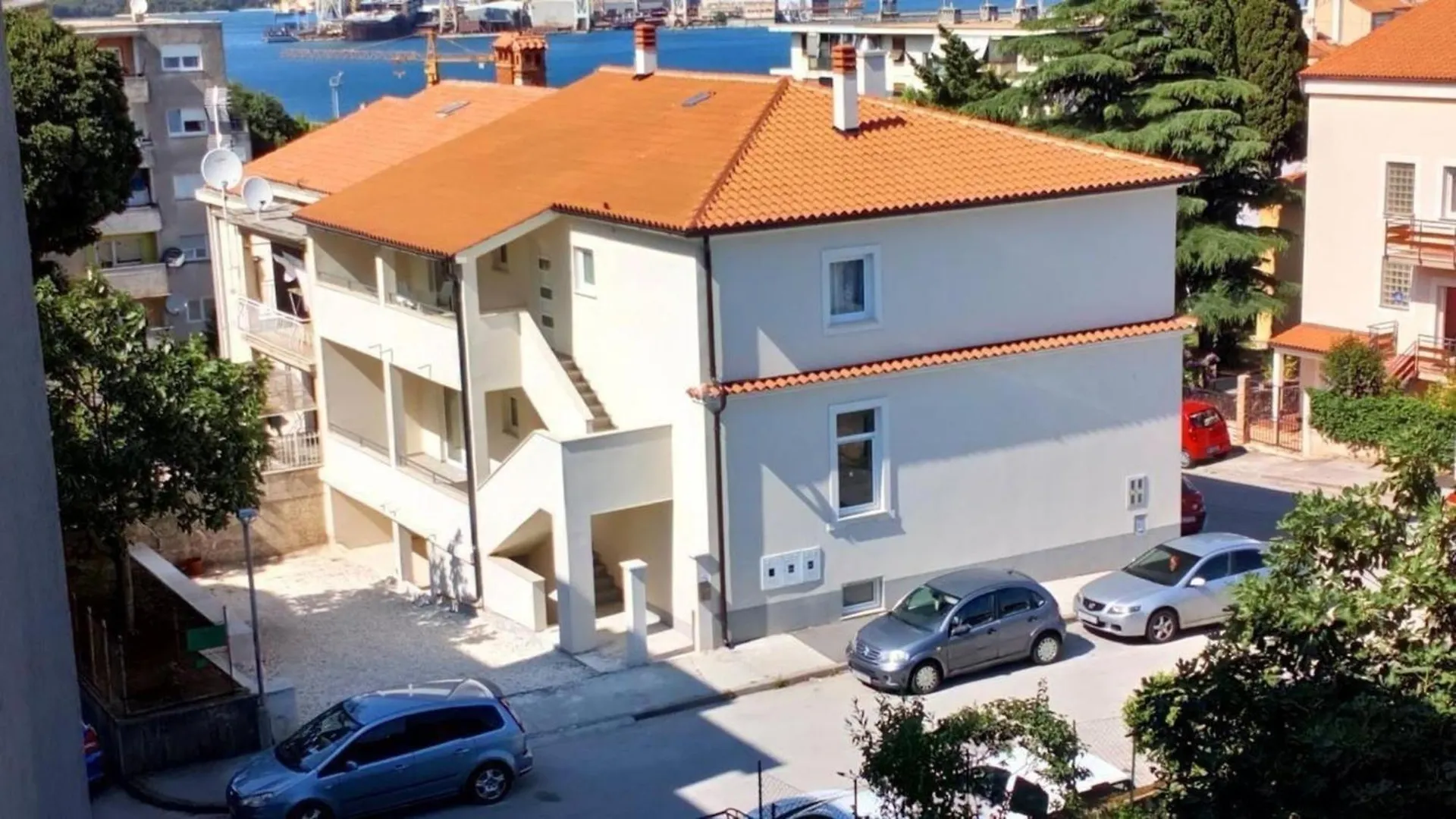 Moderne Ferienwohnung Dunja In Pula